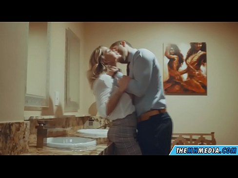 ❤️ Kun povekas blondi viettelee sinut julkisessa vessassa Vittu video at fi.f150pulse.top ❌️❤